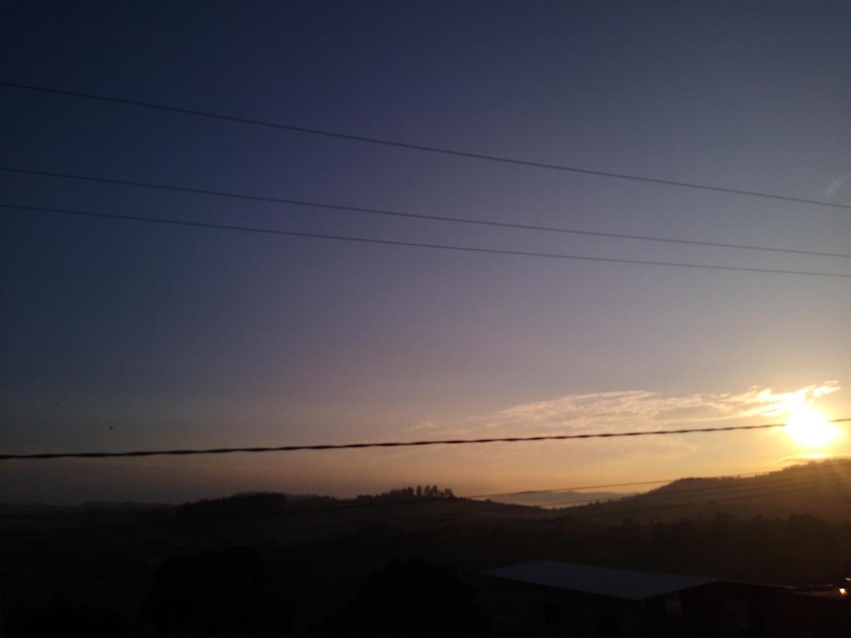 Paraiso Em Serra Negra Lindoia Com Linda Paisagem מראה חיצוני תמונה